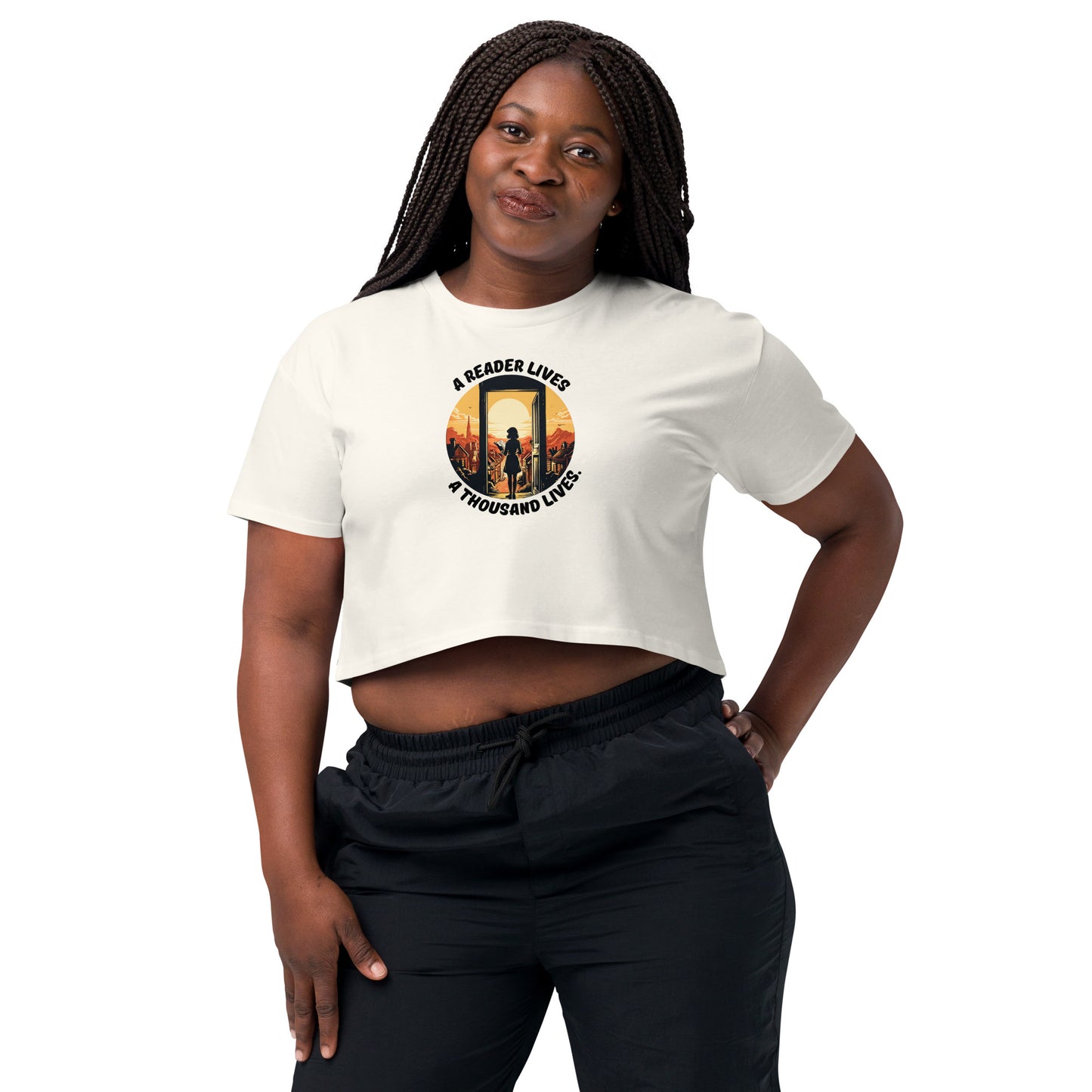 A Reader Lives 1000 Lives Women’s crop top